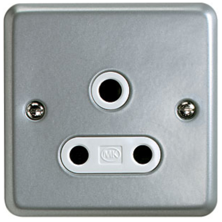 Socket, 1 Gang Unswitched 3 Pin Round