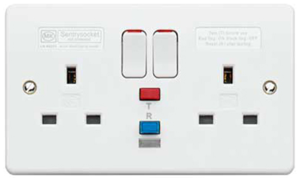 Socket, 2 Gang Switched SP RCD Active