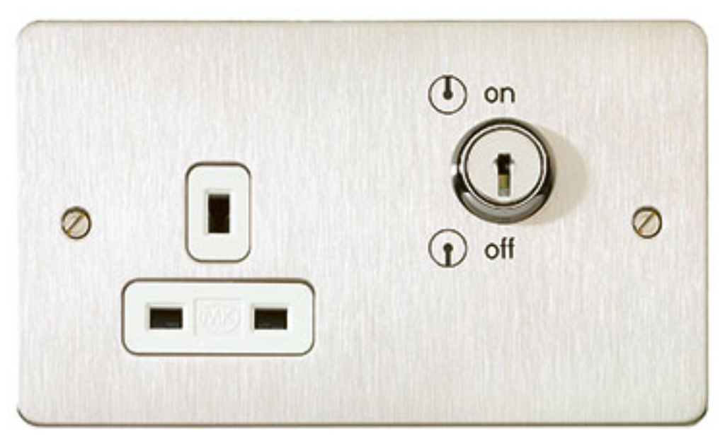 Socket, 1 Gang DP Lockable Dual Earth, White Inserts