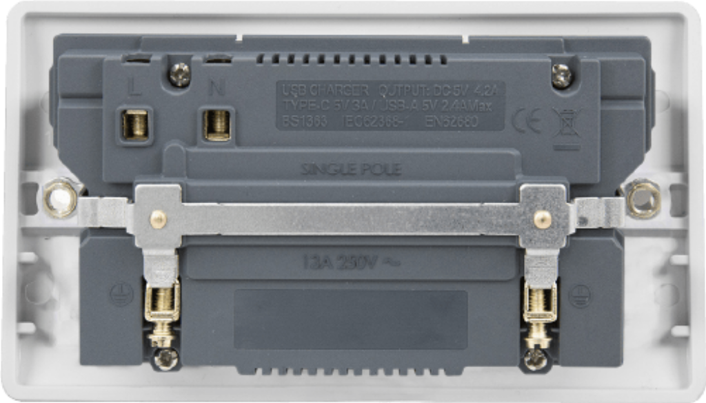CLICK USB+C 2G SW.SOCKET - Image 2